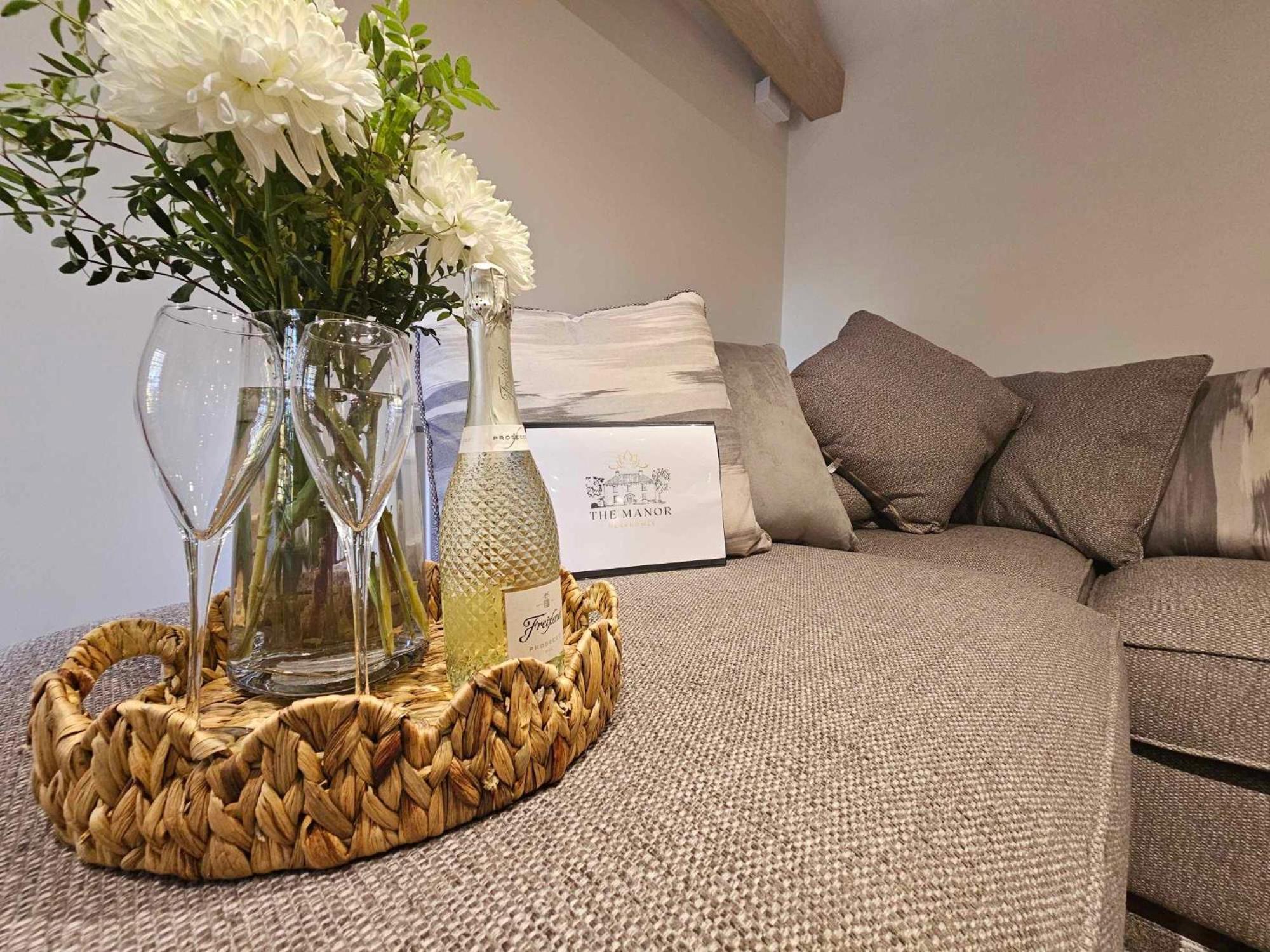 The Manor Apartment บิชอปโอ๊คแลนด์ ภายนอก รูปภาพ